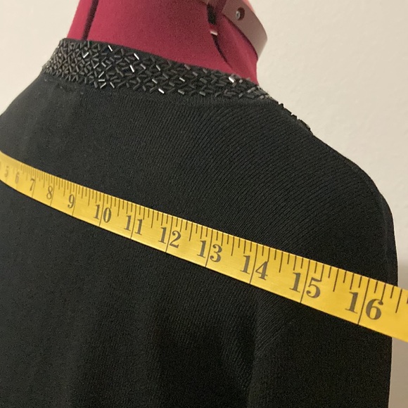 Emma & James Liz Claiborne Black long sleeves blouse Size XL sequenced neckline - Picture 6 of 13